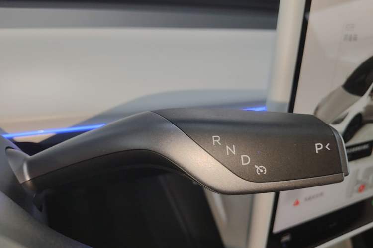 Used Tesla Model Y 2024 Rear-Wheel-Drive Version
