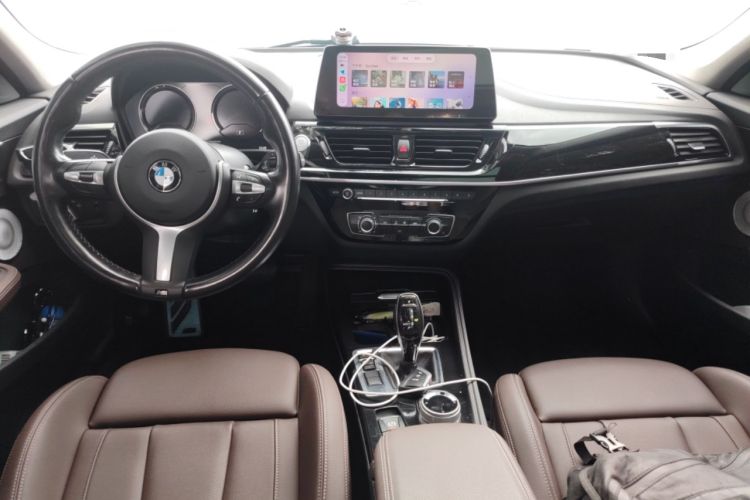 Used BMW 1 Series 2023 125i M Sport Night Edition Center Console