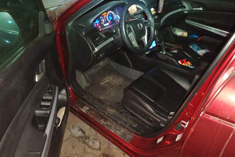 Used Honda Crosstour 2012 2.4L Luxury Edition