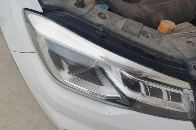 Used CHANGAN CS75 2020 280T Automatic Ya Zhi Model China VI Standard
