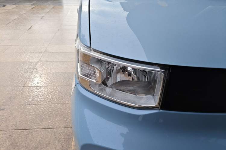 Used Wuling Hongguang MINIEV 2022 Easy Version Lithium Iron Phosphate Right Front Headlight