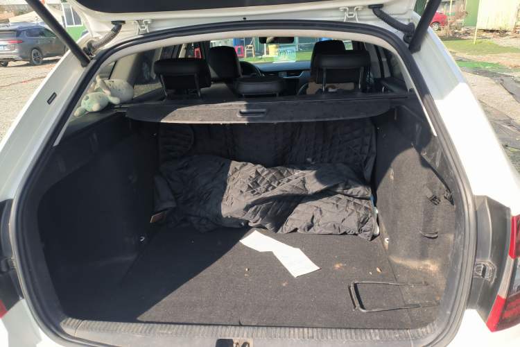 Used Skoda Octavia 2019 TSI280 DSG Luxury Edition Station Wagon China VI Standard