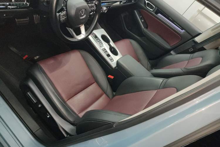 Used Honda Integra 2023 2.0L eHEV Sharp – Premium Edition
