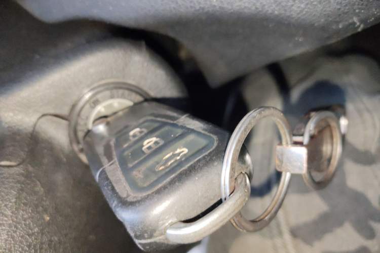 Used Lifan Auto X60 2013 1.8L Manual Champion Edition
