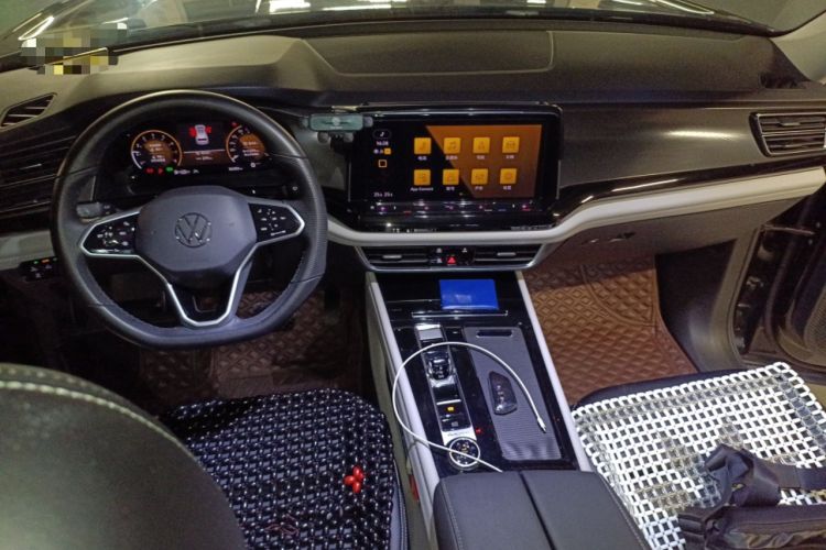 Used Volkswagen Teramont 2022 380TSI Four-Wheel Drive Luxury Edition Center Console