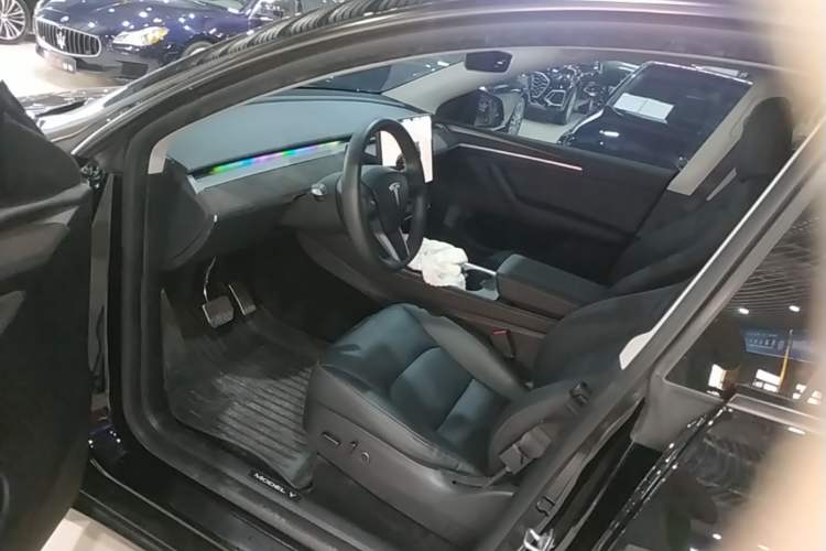 Used Tesla Model Y 2022 Revised Version Long-Range All-Wheel Drive
