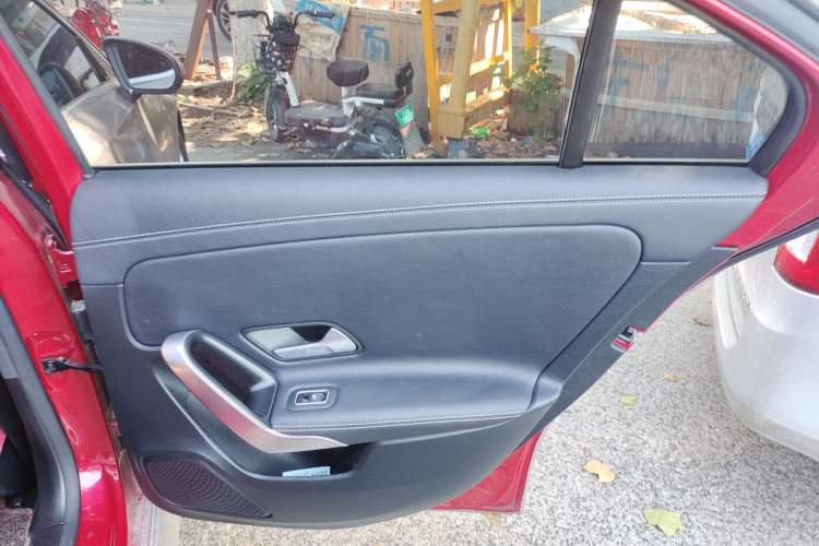 Used Mercedes-Benz A-Class 2021 A 200 L Sport Sedan Fashion Model