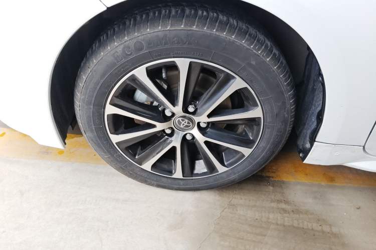 Used Toyota Levin 2023 Smart Electric Hybrid Dual-Engine 1.8L Leading Edition Left Front Wheel Hub