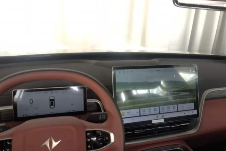 Used Dongfeng eπ eπ008 2024 636Max All-Electric Version 6 Seats