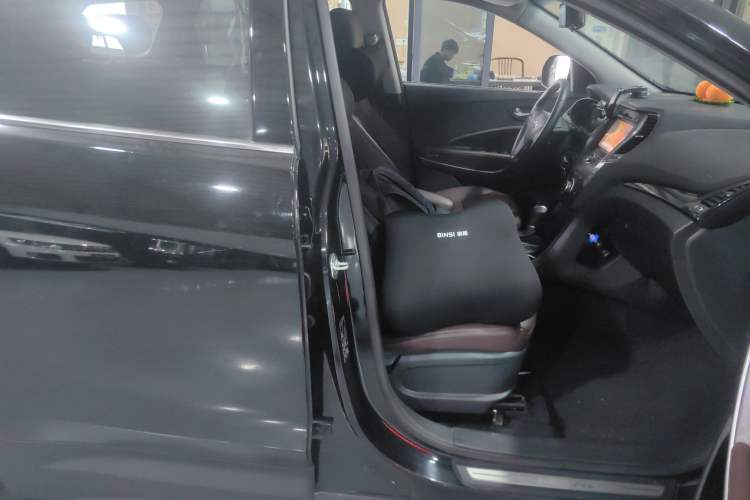 Used Hyundai Grand SantaFe 2015 2.0T 7-Seater Two-Wheel Drive Leading Edition