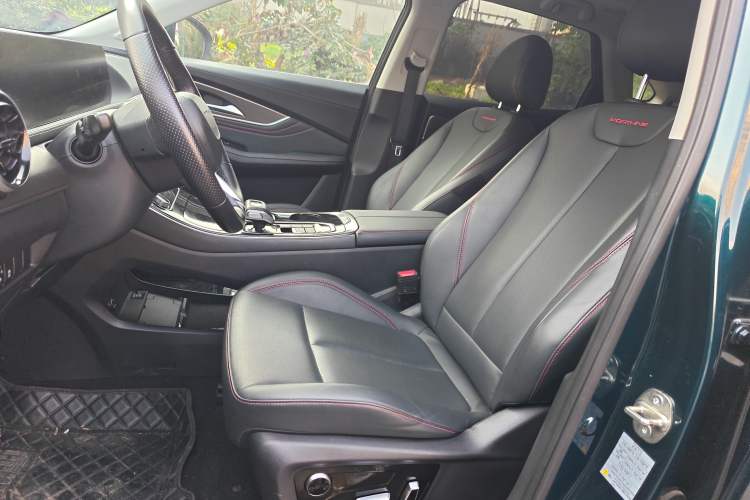 Used FORTHING T5 EVO 2021 1.5TD DCT Diamond Edition