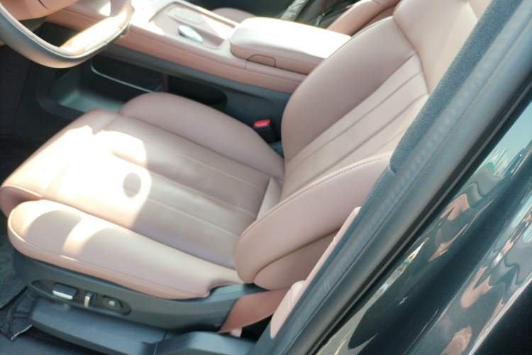 Used Nio ES8 2024 75 kWh