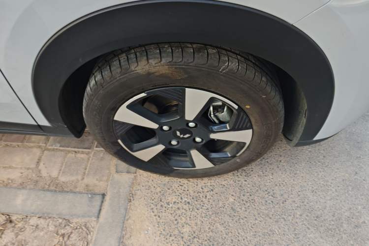 Used Wuling Bingo PLUS 2024 401 km Range 5-Seater Version