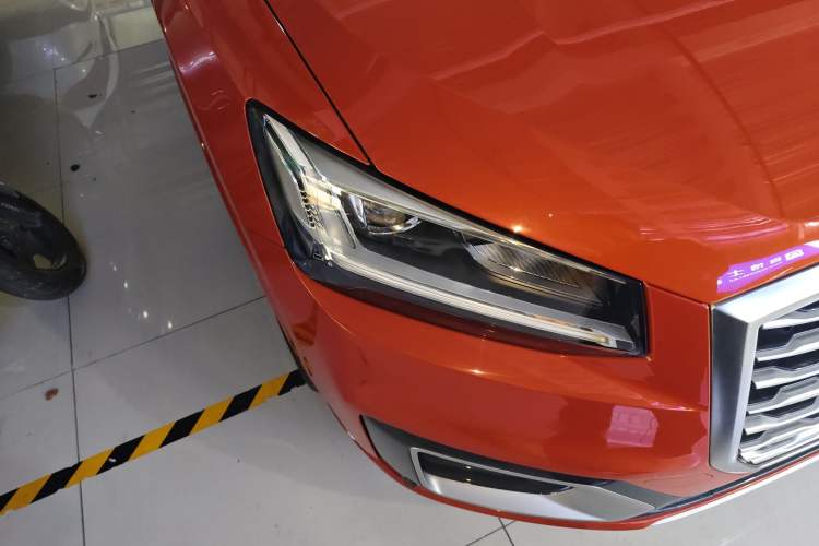 Used Audi Q2L 2018 35 TFSI Fashion Elegant Version China V Right Front Headlight