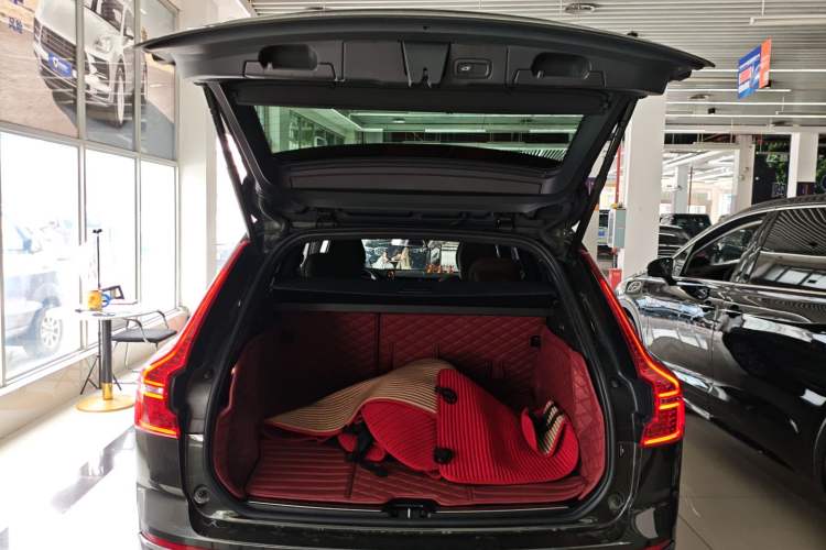 Used Volvo XC60 2021 T5 4x4 Smart Luxury Edition