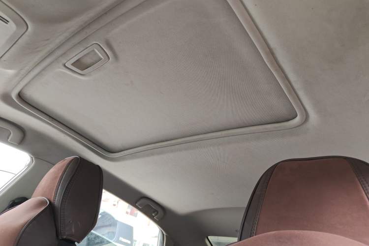 Used Chevrolet Monza 2019 Redline 320T Dual-Clutch Joyful Edition China VI Standard