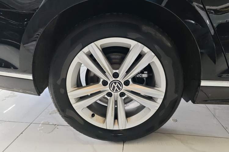 Used Volkswagen Magotan 2025 Zhongxiang Version 280TSI DSG Comfort Edition