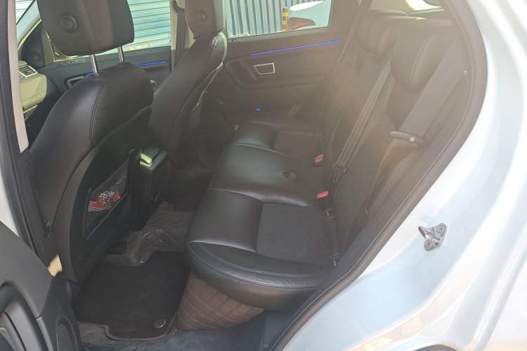 Used Land Rover Discovery Sport 2017 2.0T PURE Left Rear Seat