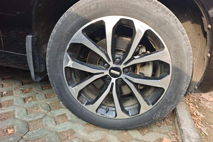 Used Wey VV7 2019 Upgraded Model 2.0T Ultra-Luxury Version China V Standard