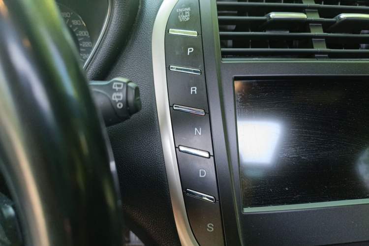 Used Lincoln MKC 2018 2.0T Four-Wheel Drive Zunya Edition