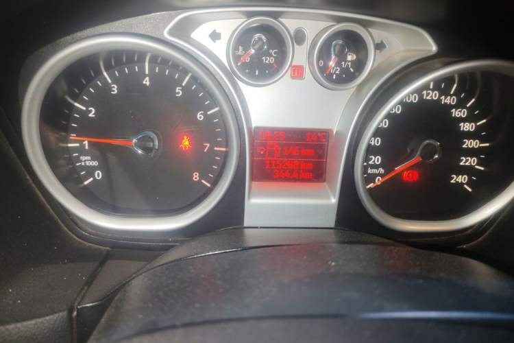 Used Ford Focus 2011 Hatchback 1.8L Manual Comfort Model
