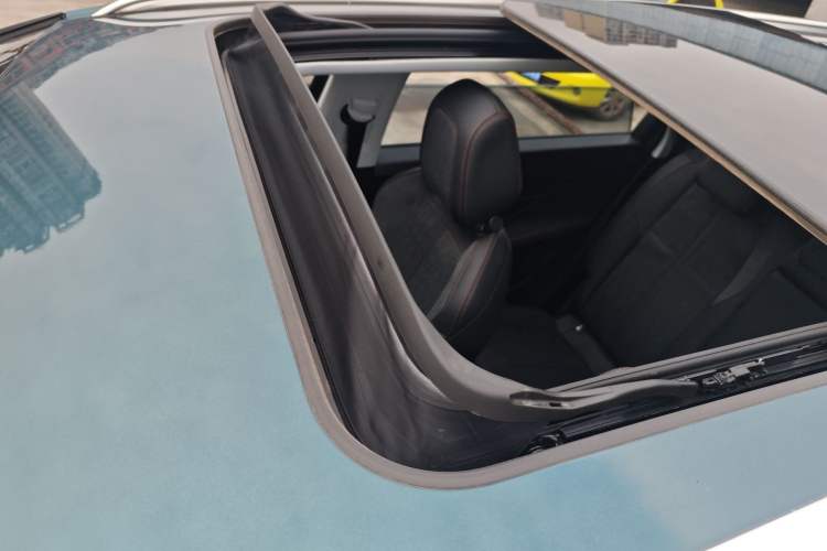 Used Peugeot 5008 2017 350THP 7-Seater Elite Edition
