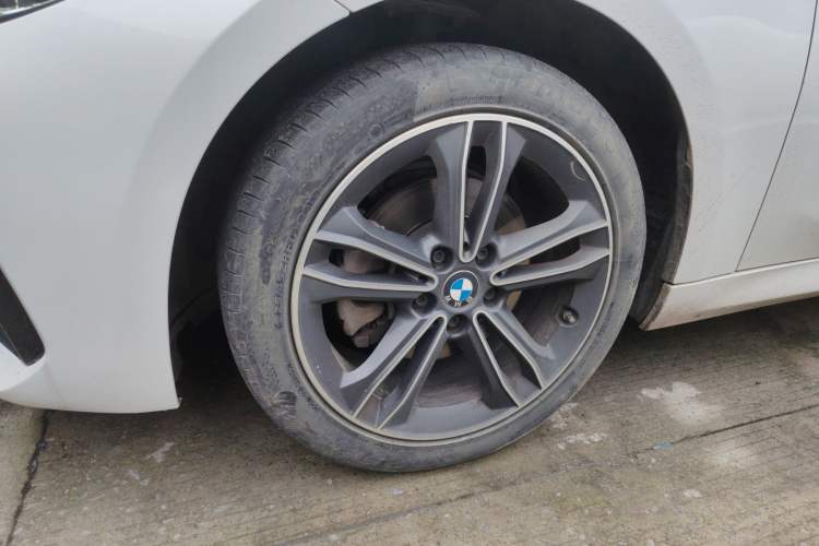 Used BMW 1 Series 2023 120i M Sport Edition Left Front Wheel Hub