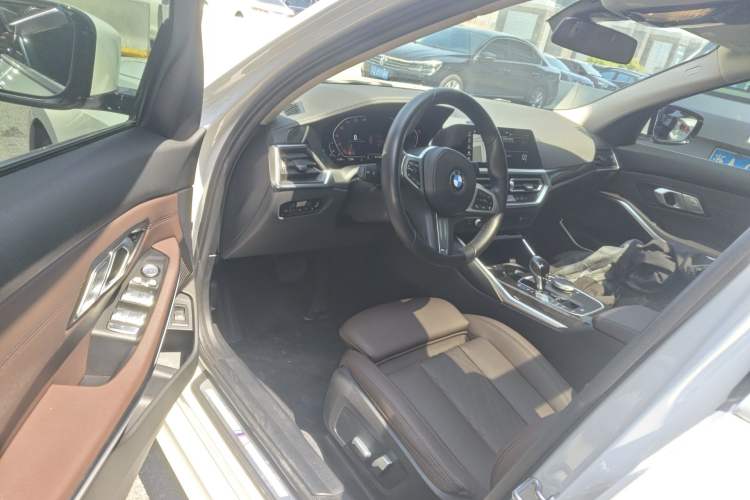 Used BMW 3 Series 2022 325Li M Sport Package