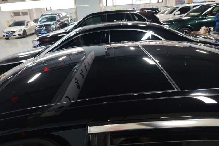 Used Mercedes-Benz E-Class 2022 Second Facelift E 300 L Sporty and Stylish Edition
