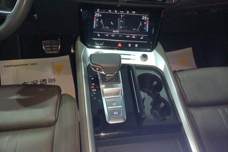 Used Audi Q6 2024 45 TFSI quattro Qiyun Edition Yulin Package 7 Seats
