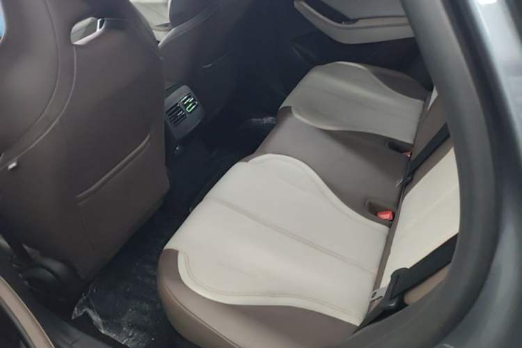 Used BYD Qin PLUS 2024 HONOR Edition DM-i 55KM Leading Model