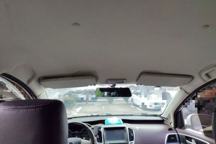 Used HYOSOW H3 2015 1.5L manual Comfort trim level Headliner