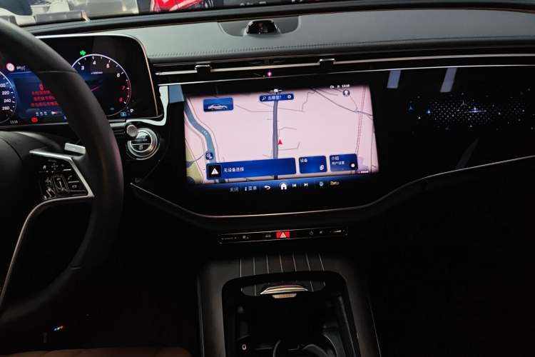 Used Mercedes-Benz E-Class 2025 Facelift E 300 L Luxury Edition