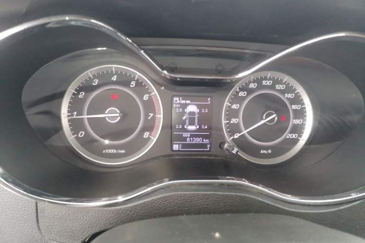 Used Baojun 560 2016 1.5T Manual Luxury Model Instrument Cluster