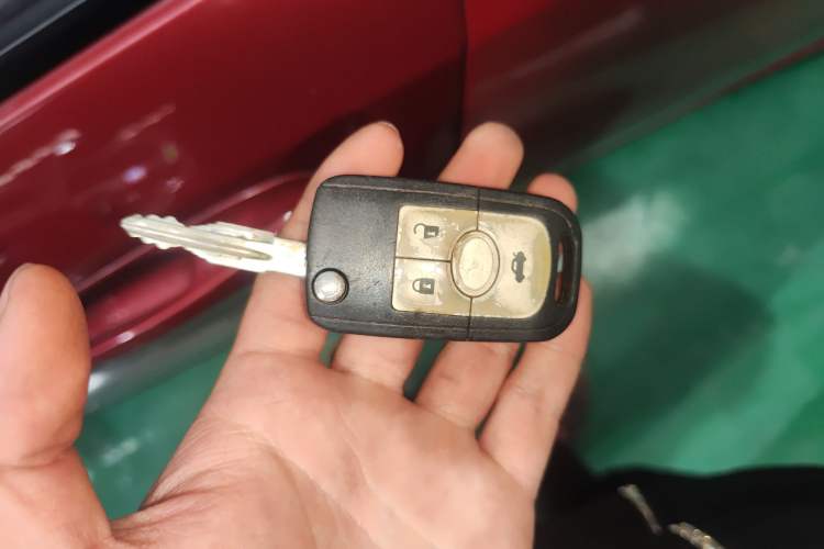 Used Buick Excelle 2015 1.5L Automatic Classic Model Vehicle Key