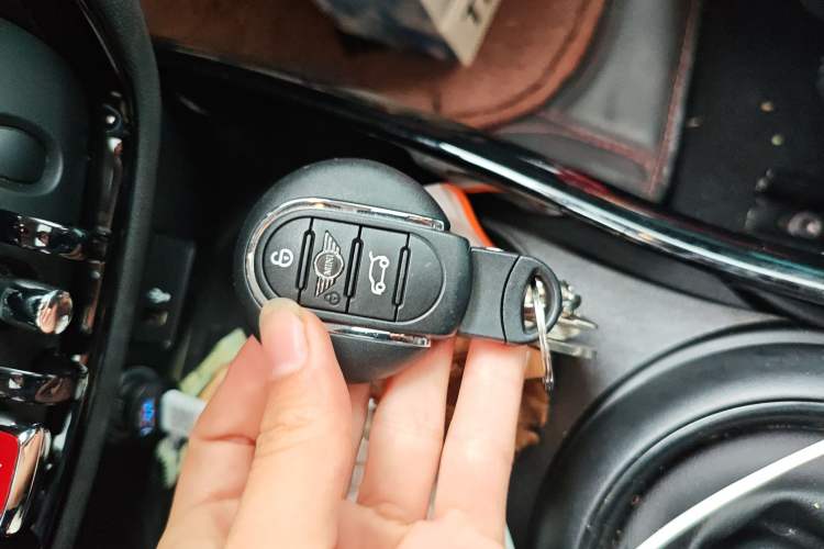 Used MINI Clubman 2022 Updated 1.5T COOPER Vehicle Key