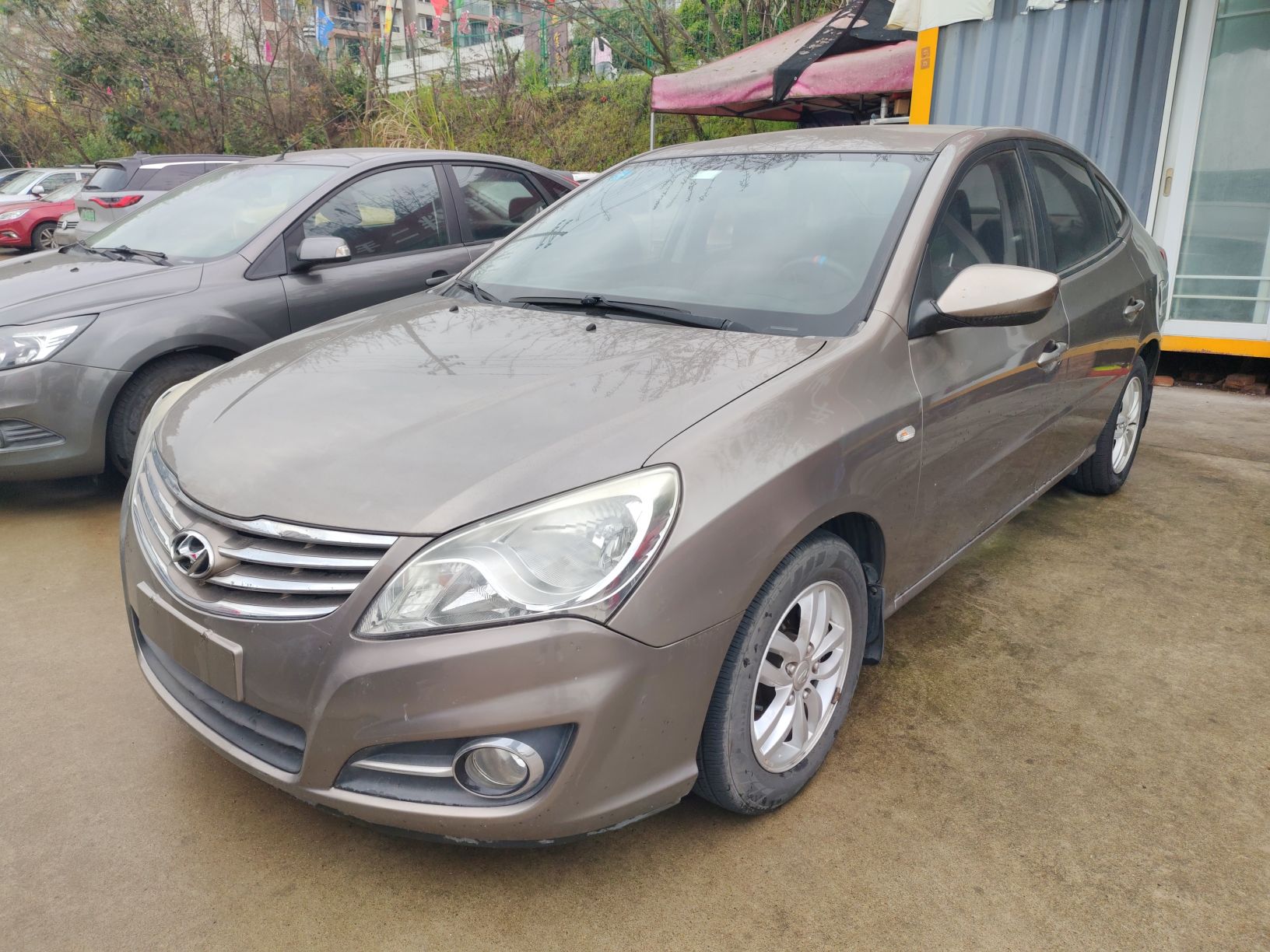 Parte inferior delantera