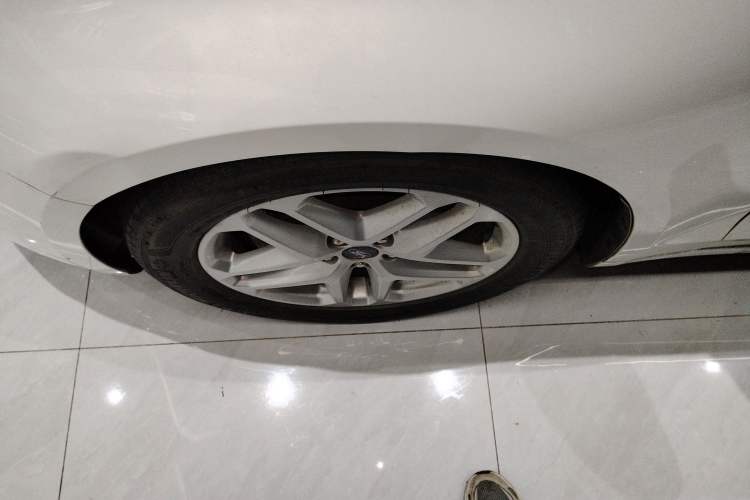 Used Ford Mondeo 2013 1.5L GTDi180 Fashion Edition Left Front Wheel Hub