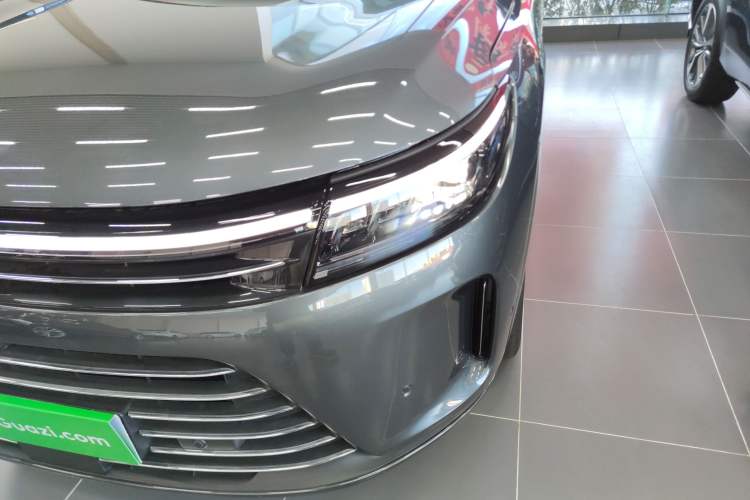 Used Hima AITO M7 2024 1.5T Intelligent Drive Rear-Drive Ultra Version 5 Seats Left Front Headlight