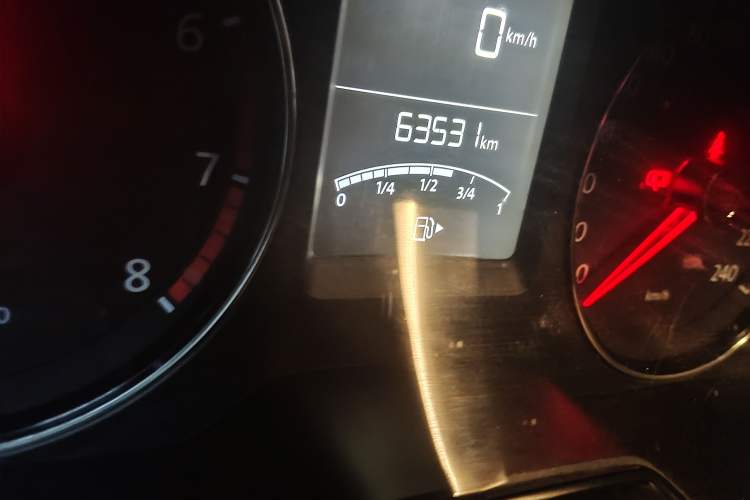 Used Volkswagen Lavida 2013 Restyled Classic 1.6L Automatic Comfort Edition