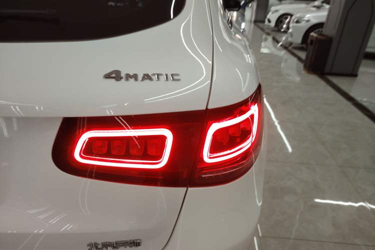 Used Mercedes-Benz GLC 2020 Facelift GLC 300 L 4MATIC Dynamic Edition
