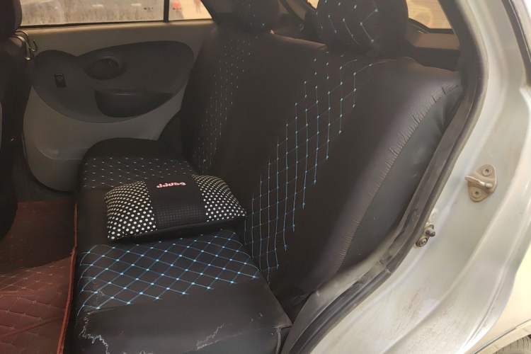 Used FAW Weizhi V2 2010 1.3L Manual Luxury Version
