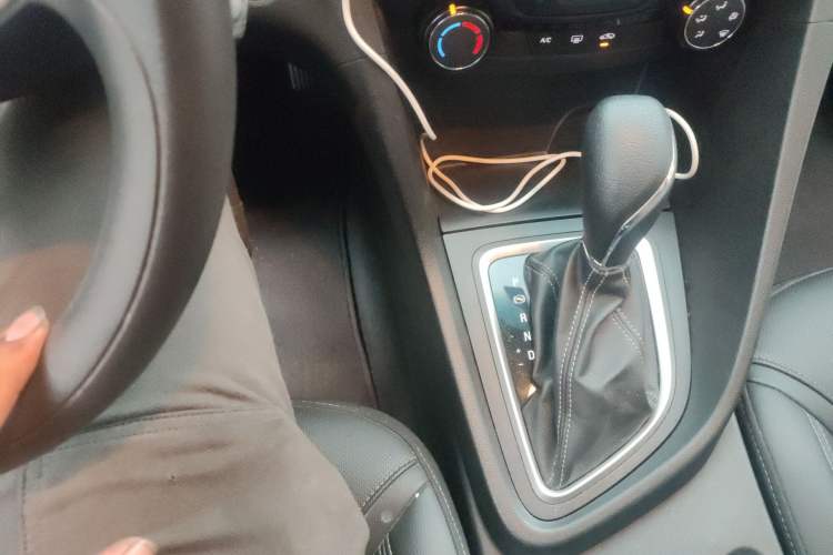 Used Buick GT 2021 Revised Version Flagship 1.5L Automatic Elite Edition Gear Lever