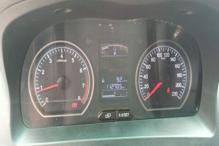 Used FORTHING Joyear X5 2013 1.6L Manual Luxury Model China IV Standard