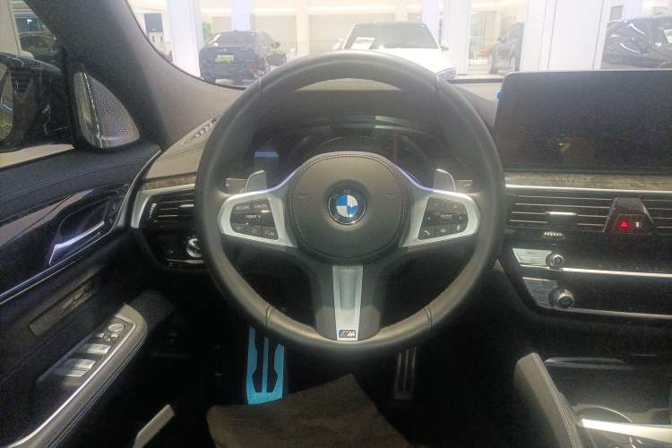 Used BMW 6 Series GT 2024 630i M Sport Luxury Package Steering Wheel