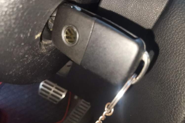 Used Volkswagen Sagitar 2013 2.0 TSI GLI Vehicle Key