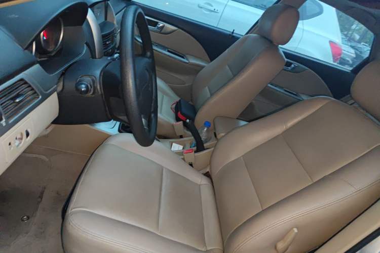 Used Buick Excelle 2011 1.6 LX-MT
