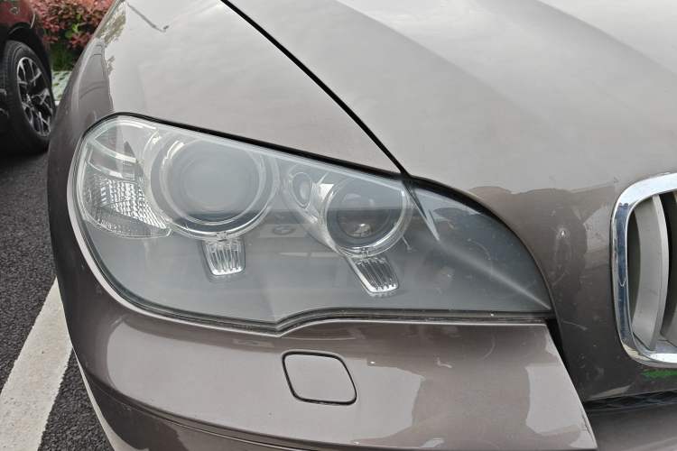 Used BMW X5 2011 xDrive35i Leading Model Right Front Headlight