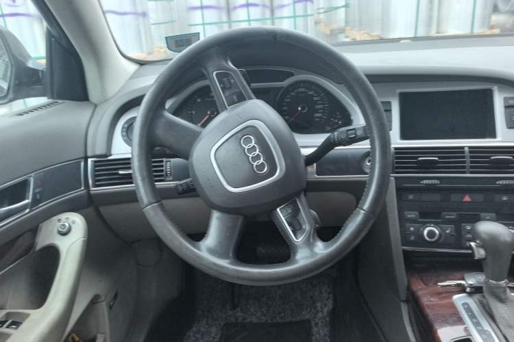 Used Audi A6L 2011 2.7 TDI Comfort Model