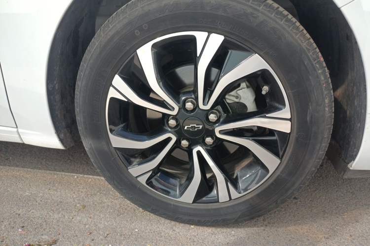 Used Chevrolet Monza 2022 Light Hybrid RS 330T Automatic Comfort Edition
